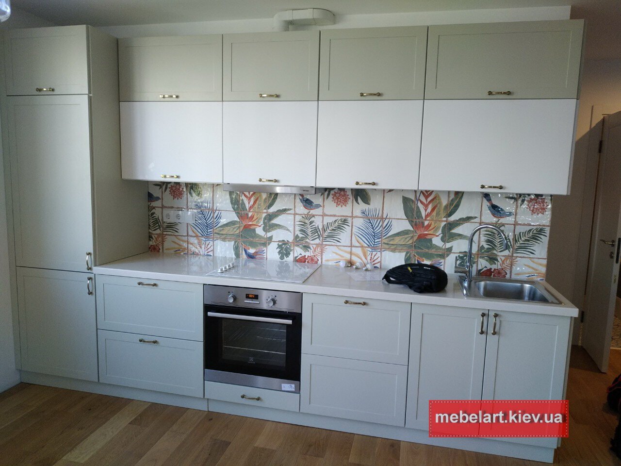 Установка кухни мастерами