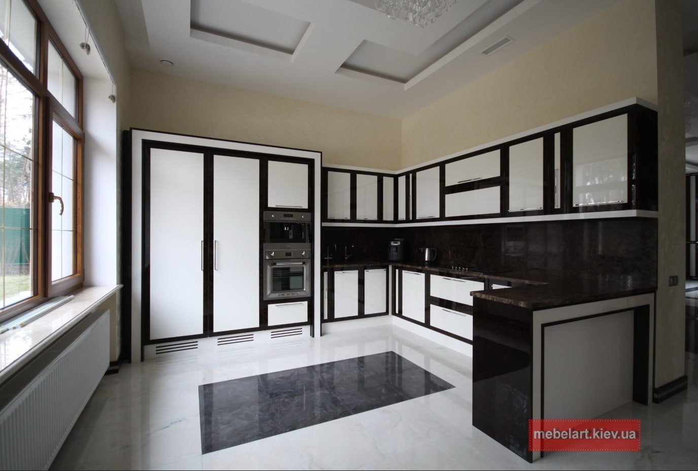 Мебель для кухни шпон